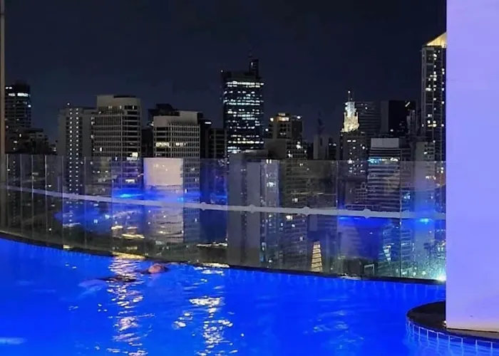 Prime Location Walk To Nightlife! The Gramercy Apartment *