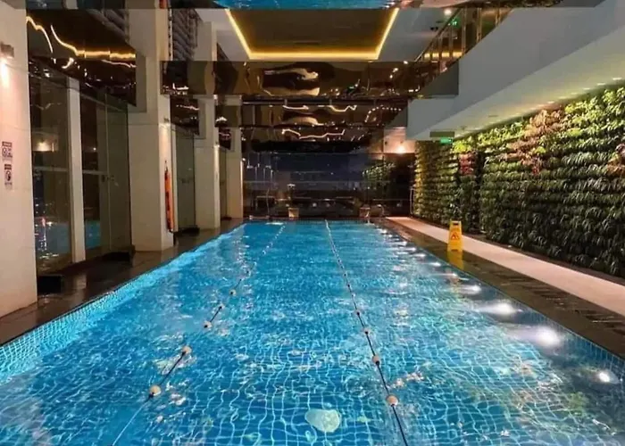 Prime Location Walk To Nightlife! The Gramercy Apartment
